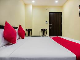 OYO 29179 The Biztel