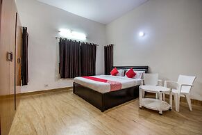 OYO Flagship 23420 Patliputra Heritage Guest House