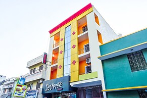 OYO 29878 Sri Abirami Inn