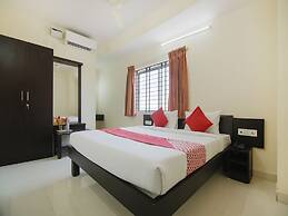 CAPITAL O 23461 Champion Lotus