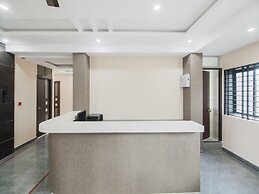 CAPITAL O 23461 Champion Lotus