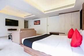 Capital O 45587 The Roa Hotel