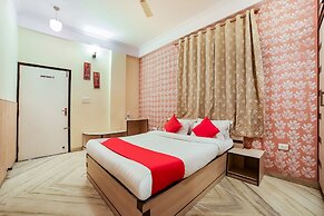 Capital O 37274 The Royal Palace