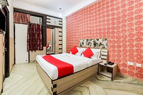 Capital O 37274 The Royal Palace