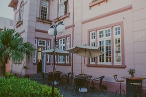 Vila Santa Eulália Hostel