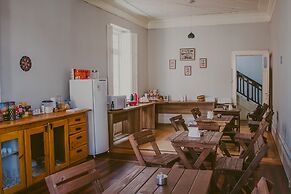 Vila Santa Eulália Hostel