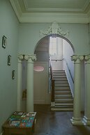 Vila Santa Eulália Hostel