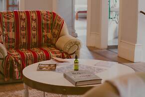 Vila Santa Eulália Hostel