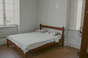 Vila Santa Eulália Hostel