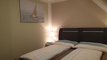 Exquisit Seapoint Apartment