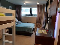 Exquisit Seapoint Apartment