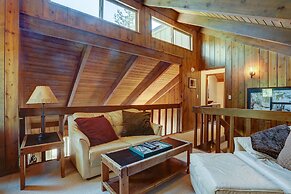 Pet-Friendly 11 Camas Home with Brand-New Private Hot Tub by RedAwning