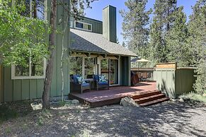 Pet-Friendly 11 Camas Home with Brand-New Private Hot Tub by RedAwning