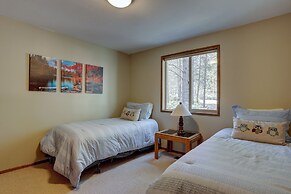 Pet-Friendly 11 Camas Home with Brand-New Private Hot Tub by RedAwning