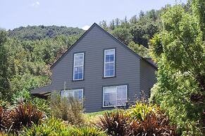 Maruia River Retreat
