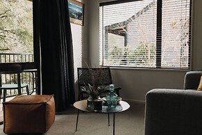 Maruia River Retreat