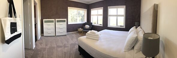 Bridgewings Lighthouse Beach