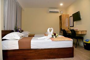 Shwe Htee River View