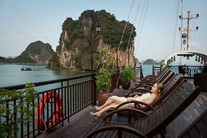 Sena Cruises Wonder On Lan Ha Bay