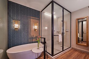 Hotel Effie Sandestin, Autograph Collection