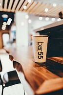 Canvas Moncton, Tapestry Collection by Hilton