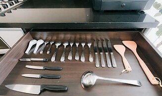 Blue Arch Suites - The Notre Dame Saigon