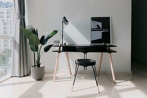 Blue Arch Suites - The Notre Dame Saigon