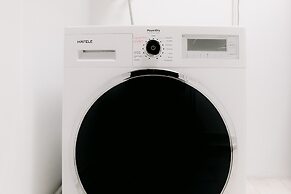 Blue Arch Suites - The Notre Dame Saigon