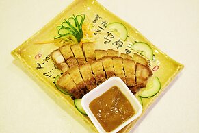 ERUS SUITES HOTEL BORACAY