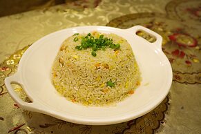 ERUS SUITES HOTEL BORACAY