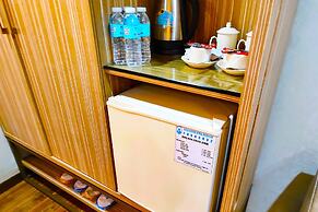 ERUS SUITES HOTEL BORACAY