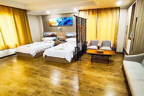 ERUS SUITES HOTEL BORACAY
