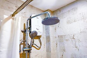 ERUS SUITES HOTEL BORACAY