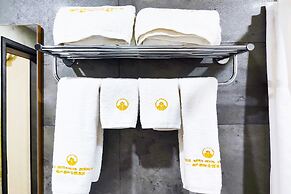 ERUS SUITES HOTEL BORACAY