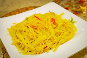 ERUS SUITES HOTEL BORACAY