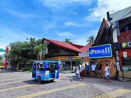 ERUS SUITES HOTEL BORACAY