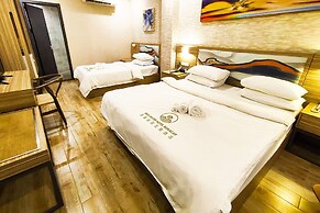 ERUS SUITES HOTEL BORACAY
