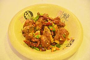 ERUS SUITES HOTEL BORACAY