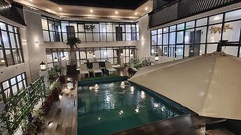 ERUS SUITES HOTEL BORACAY