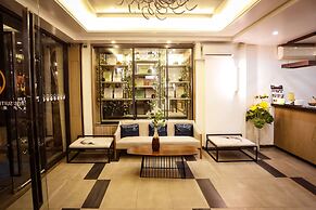 ERUS SUITES HOTEL BORACAY