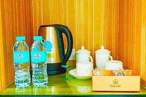 ERUS SUITES HOTEL BORACAY