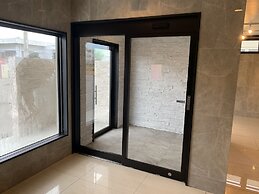 Mr.KINJO BEACH SIDE KAFU-SHI