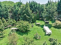 Grand Nicea Hotel