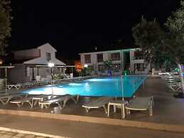 Afissia Garden Hotel