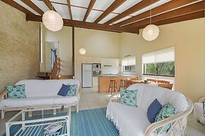 Galleries 3 - 3/28 Peregian Esplanade