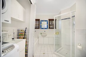 Notre Reve - 2/4 Brolga Place