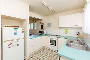 Lyrona - 3/35 Avocet Parade