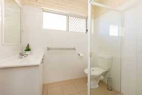 Lyrona - 3/35 Avocet Parade