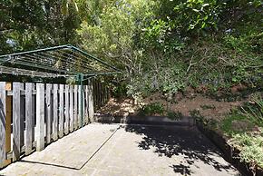 Sunbright 2/5 Petrel Street