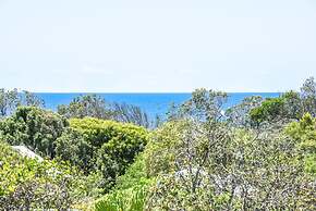 Sunbright 2/5 Petrel Street